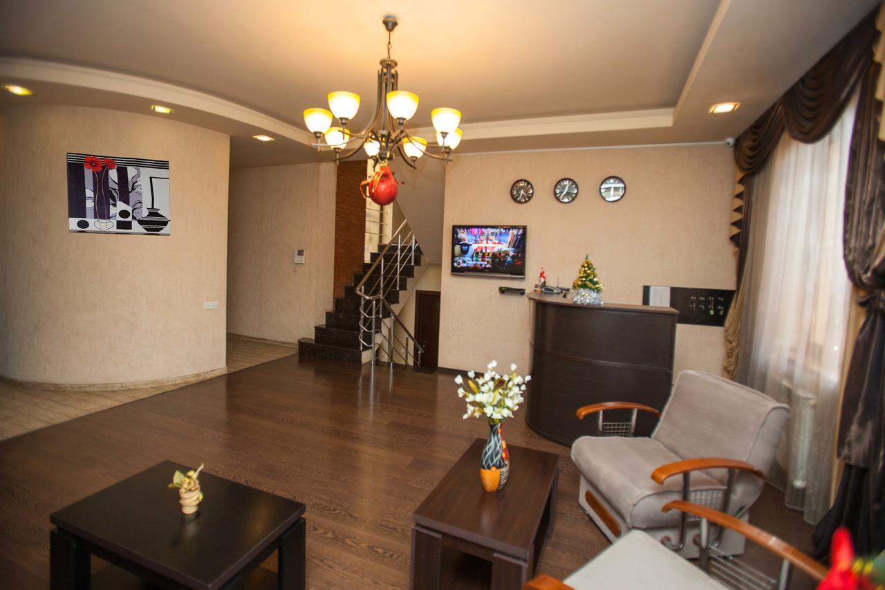 Hotel 4You Tbilisi Exterior foto