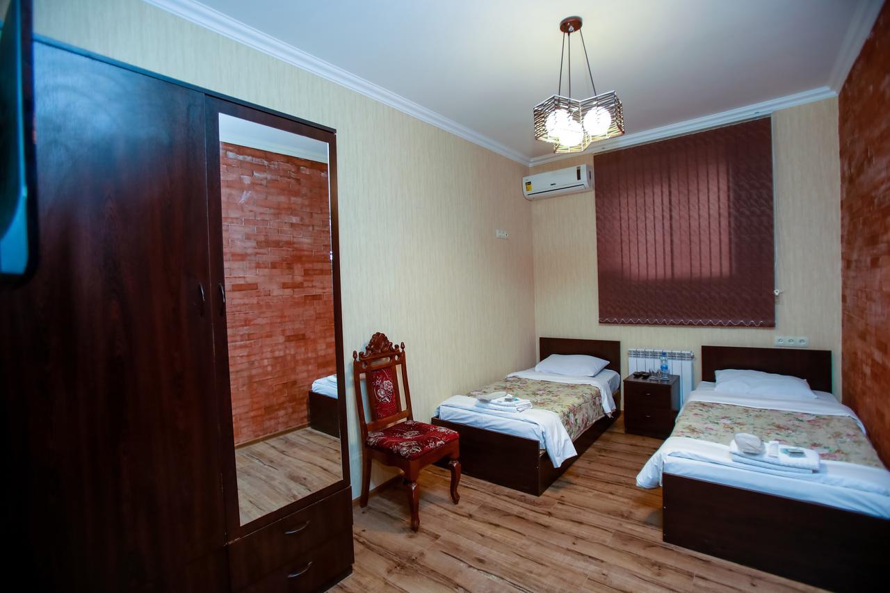 Hotel 4You Tbilisi Exterior foto